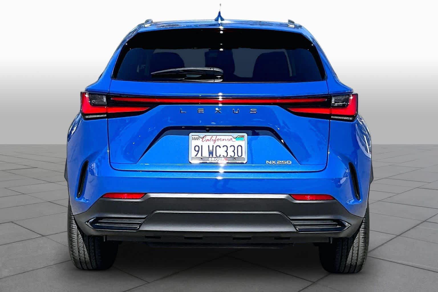 Certified 2024 Lexus NX 250 FWD image 4