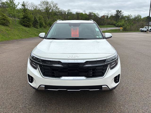Used 2024 Kia Seltos SX w/ SX Sunroof Package AWD/4WD image 7