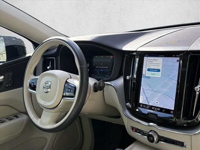 Used 2023 Volvo XC60 B5 Core w/ Protection Package image 23