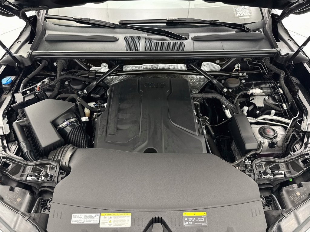 Certified 2025 Audi Q5 Premium w/ Premium Plus AWD/4WD image 28