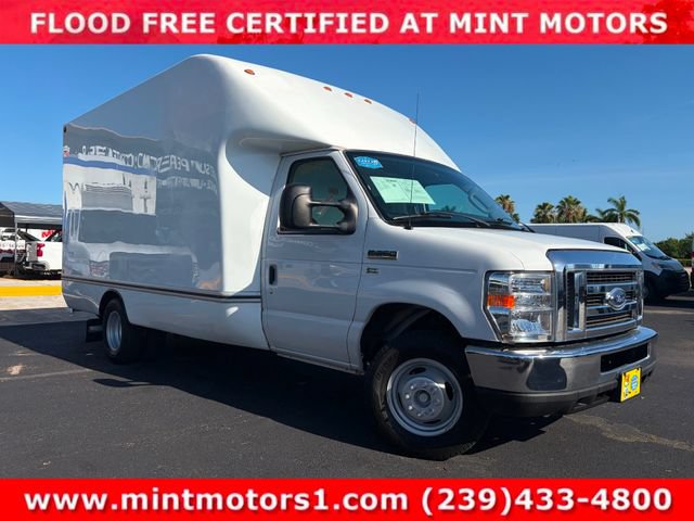Used 2019 Ford E-350 and Econoline 350 Super Duty RWD image 8