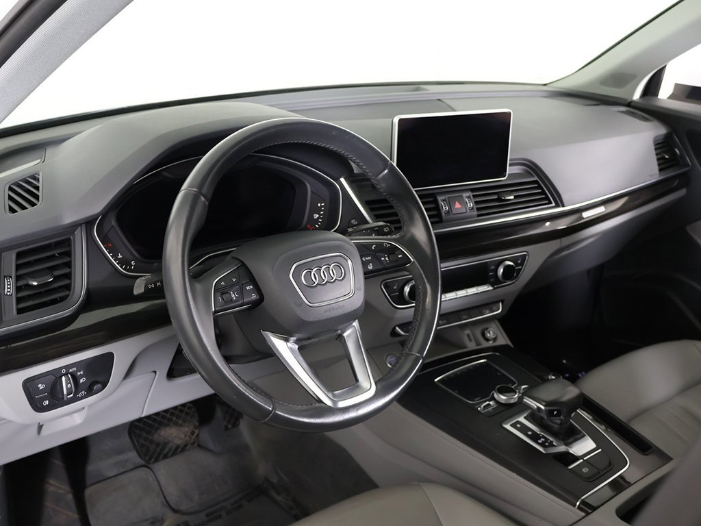 Used 2019 Audi Q5 2.0T Premium Plus w/ Premium Plus Package image 31