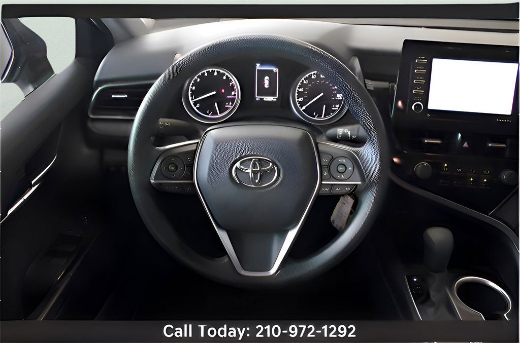 Used 2021 Toyota Camry LE image 12
