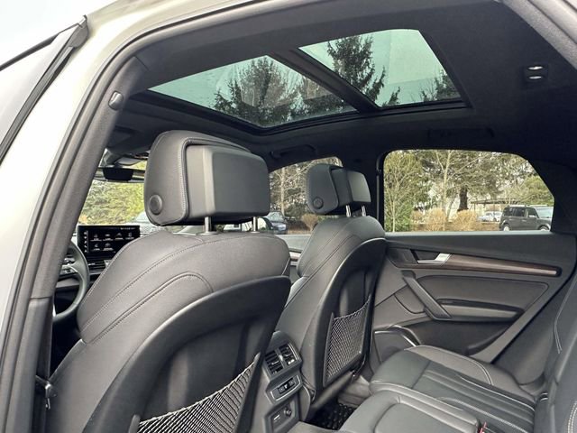 Used 2023 Audi Q5 2.0T Premium w/ Convenience Package AWD/4WD image 19