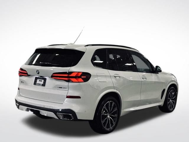 New 2026 BMW X5 xDrive40i w/ M Sport Package AWD/4WD image 5