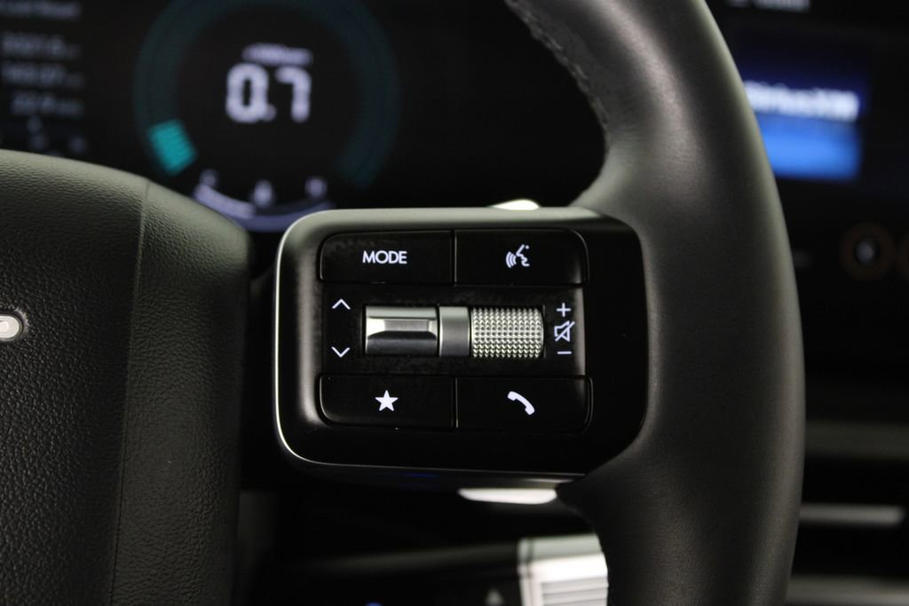 Used 2026 Hyundai Santa Fe SE image 29