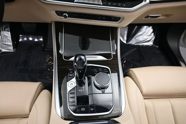 Used 2021 BMW X5 xDrive40i w/ Convenience Package AWD/4WD image 15