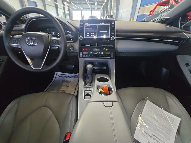 Used 2019 Toyota Avalon XLE w/ Moonroof Package FWD image 21