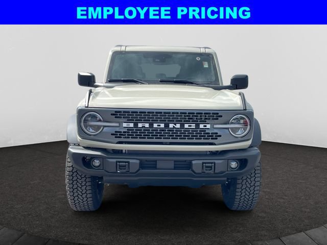 New 2026 Ford Bronco Badlands w/ Sasquatch Package AWD/4WD image 8