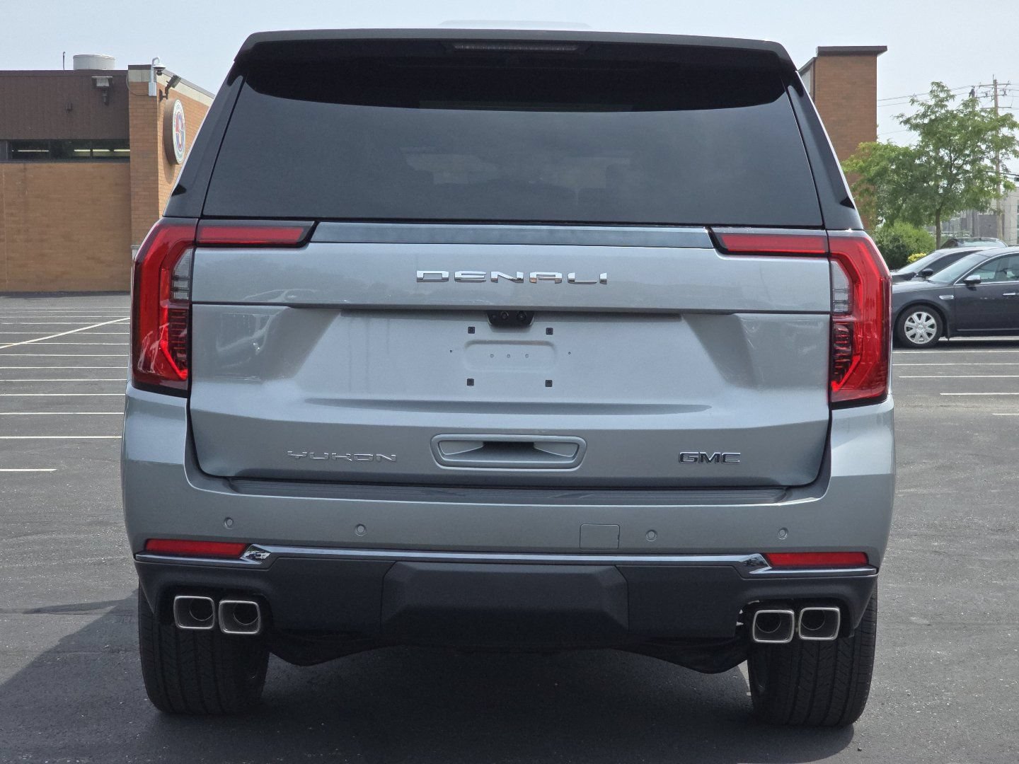 New 2026 GMC Yukon Denali Ultimate AWD/4WD image 24