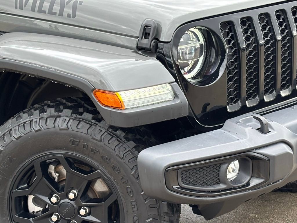 Used 2022 Jeep Gladiator Willys image 9