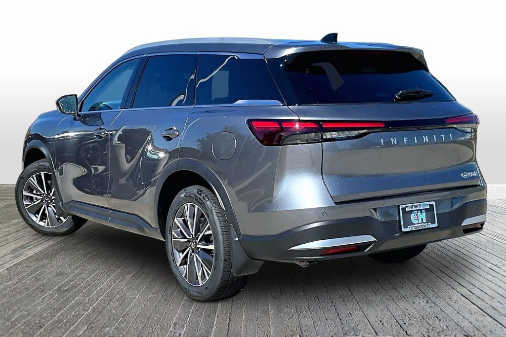 New 2027 INFINITI QX60 Luxe FWD image 3
