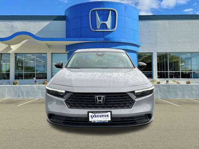 Used 2025 Honda Accord SE image 6