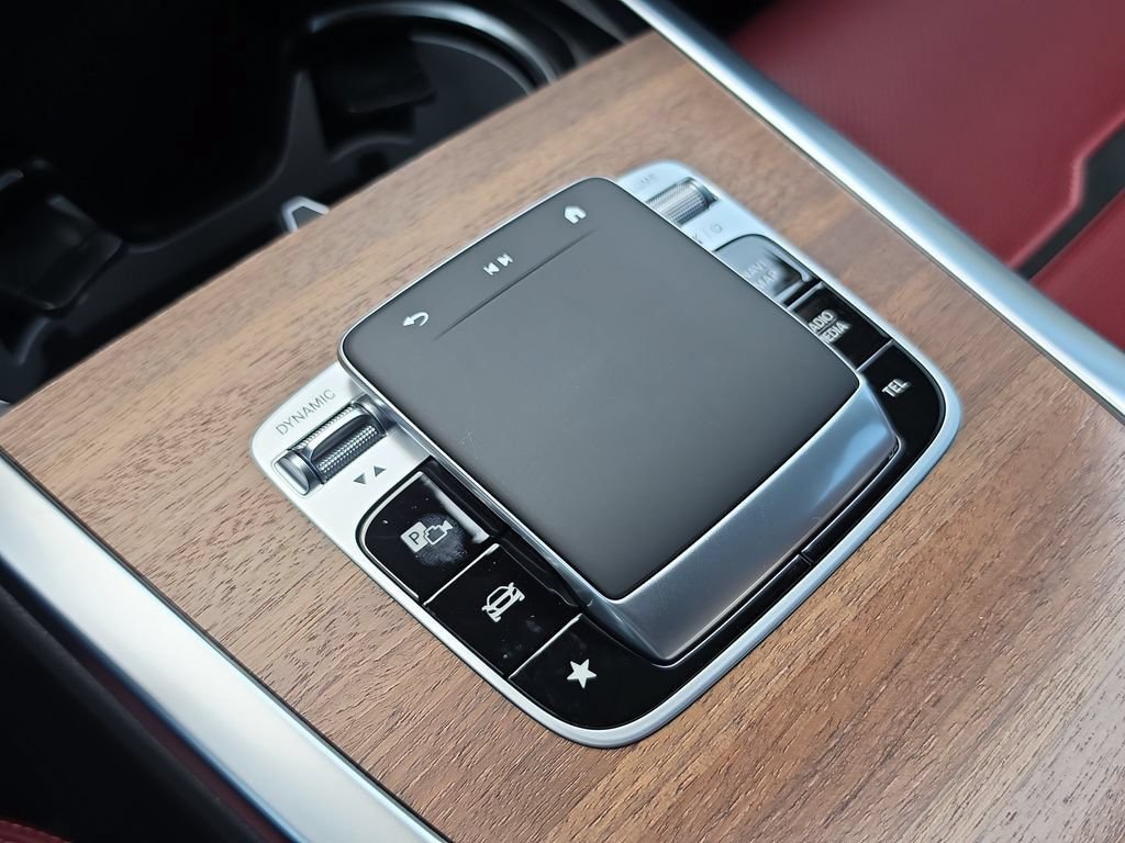 Used 2025 Mercedes-Benz G 63 AMG 4MATIC image 29