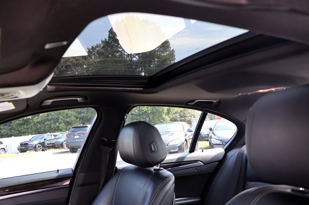 Used 2016 BMW 535i Sedan RWD image 25