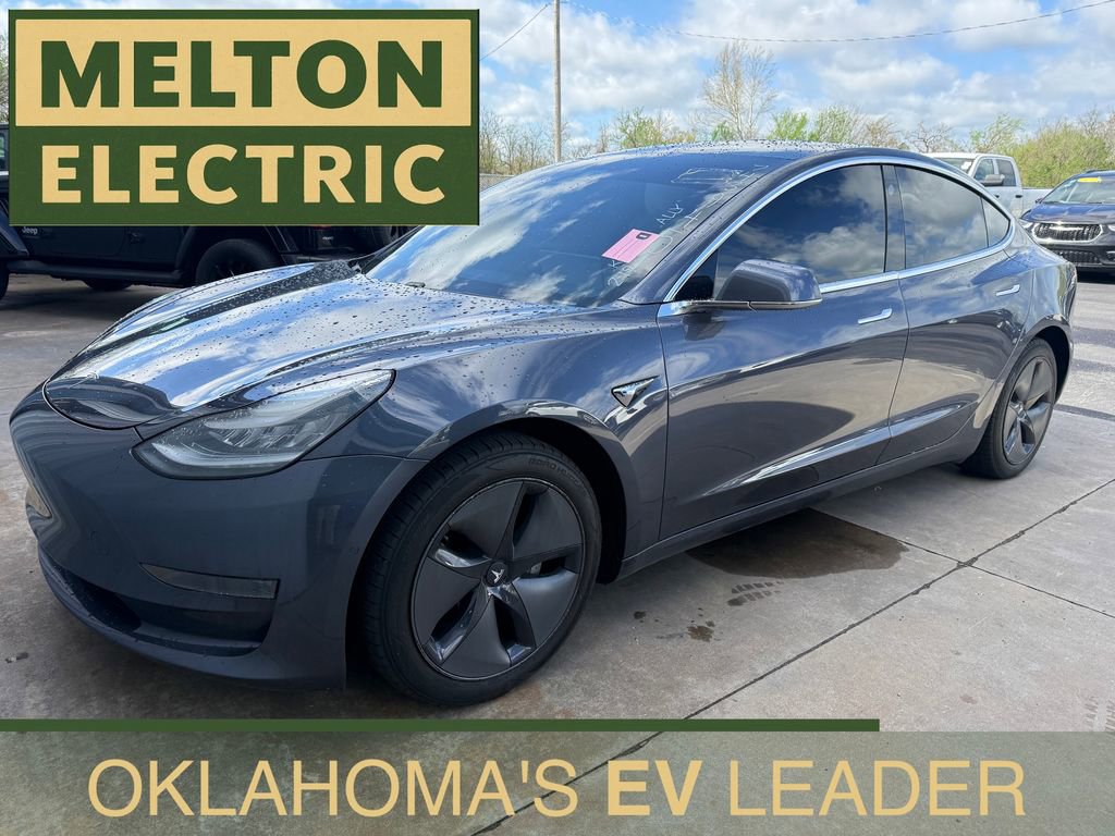 Used 2020 Tesla Model 3 Standard Range Plus image 1