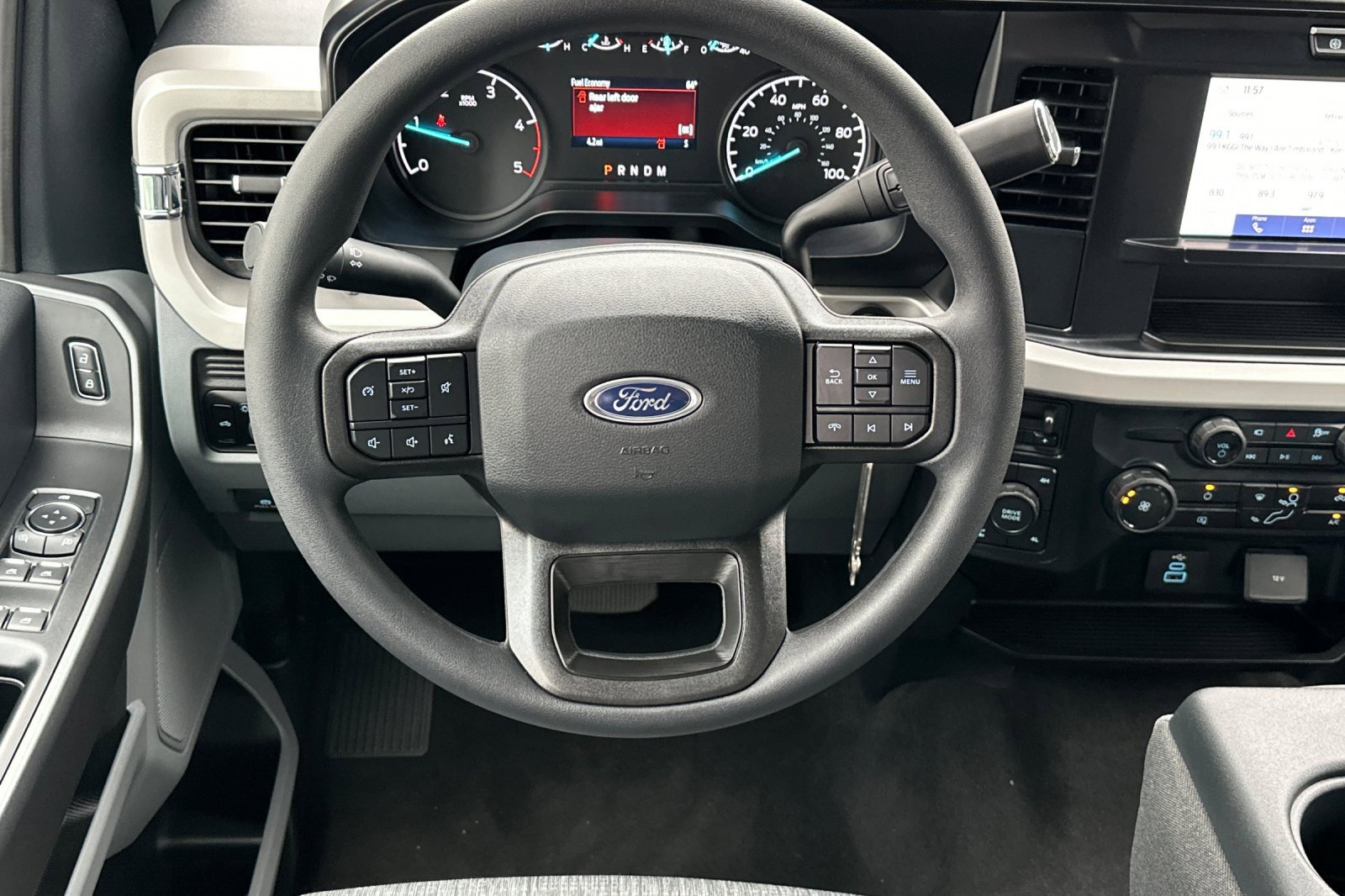 New 2025 Ford F250 XLT w/ 360-Degree Camera Package image 14