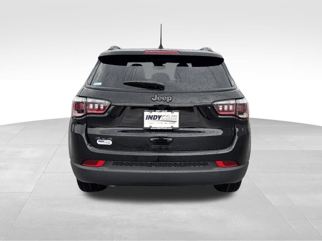 New 2026 Jeep Compass Latitude AWD/4WD image 5