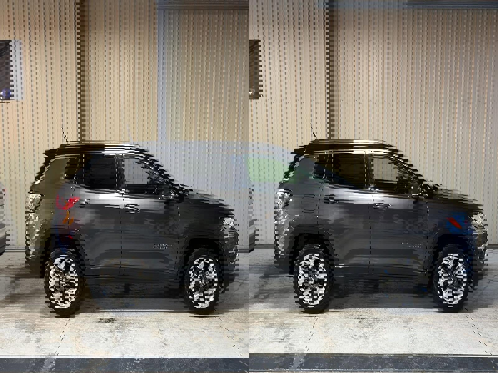 Used 2019 Jeep Compass Limited image 5