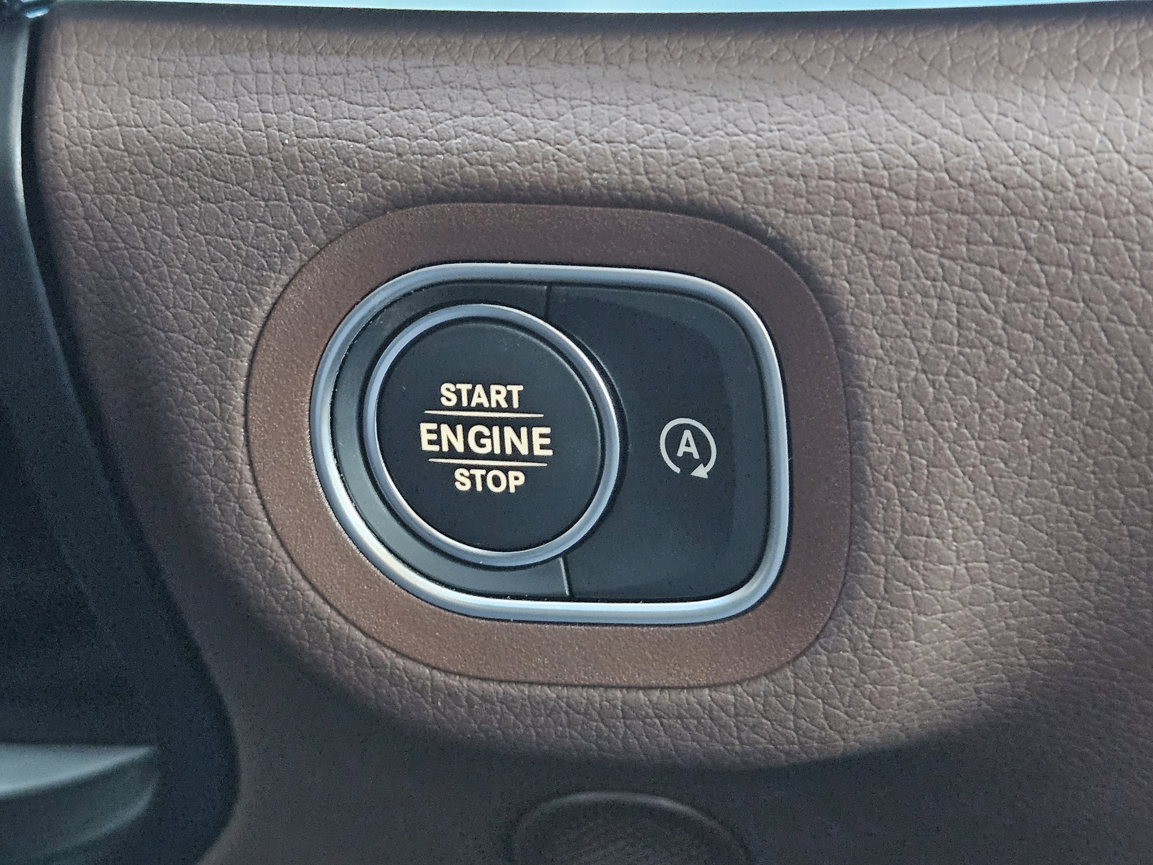 Used 2025 Mercedes-Benz GLE 450 4MATIC image 21