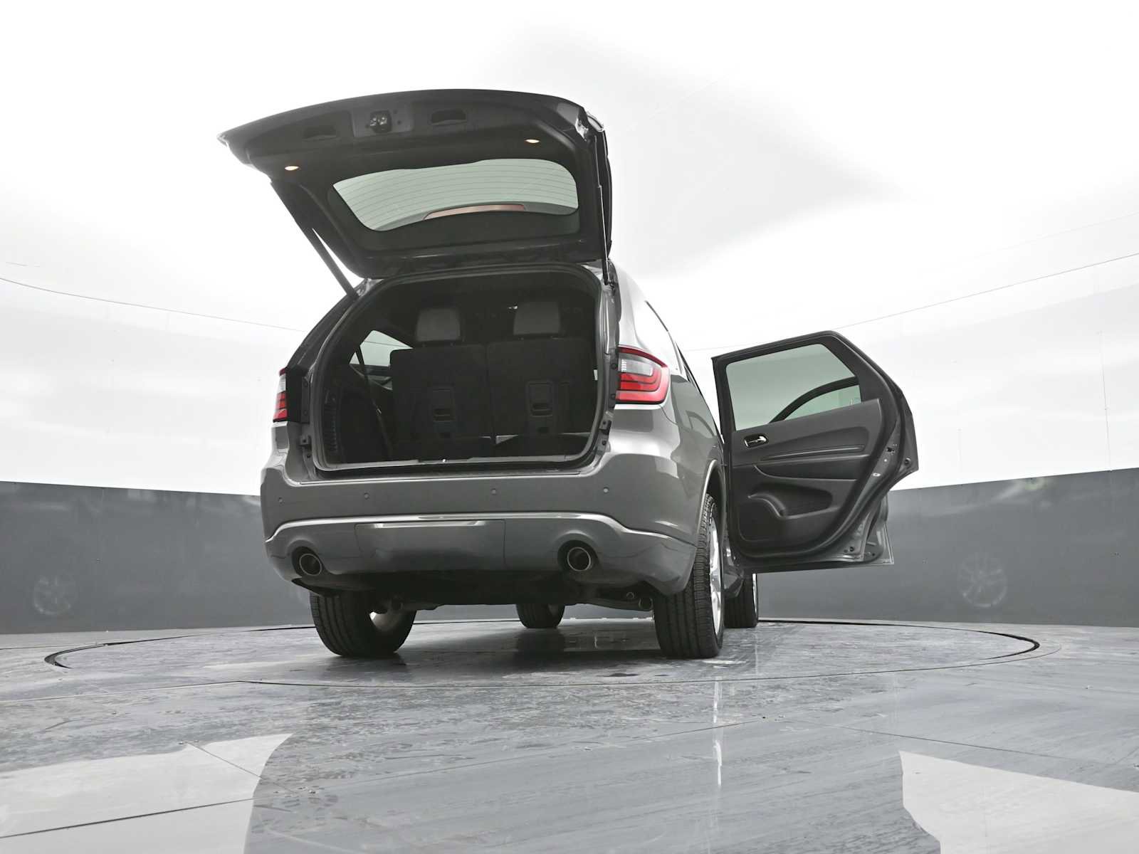 Used 2023 Dodge Durango GT image 38