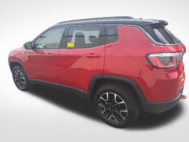 Used 2020 Jeep Compass Trailhawk AWD/4WD image 3