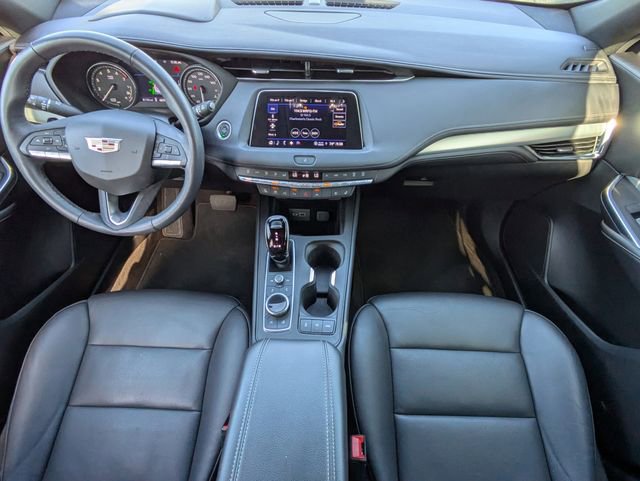 Used 2022 Cadillac XT4 Premium Luxury w/ Technology Package AWD/4WD image 15