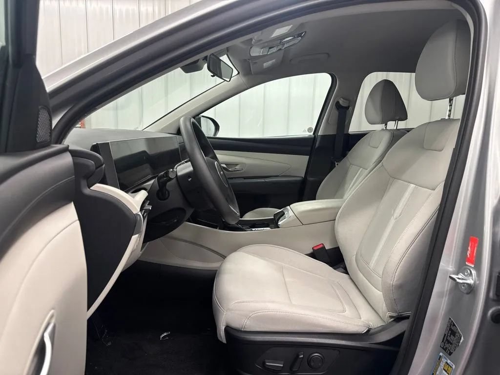 Used 2026 Hyundai Tucson SEL AWD/4WD image 10