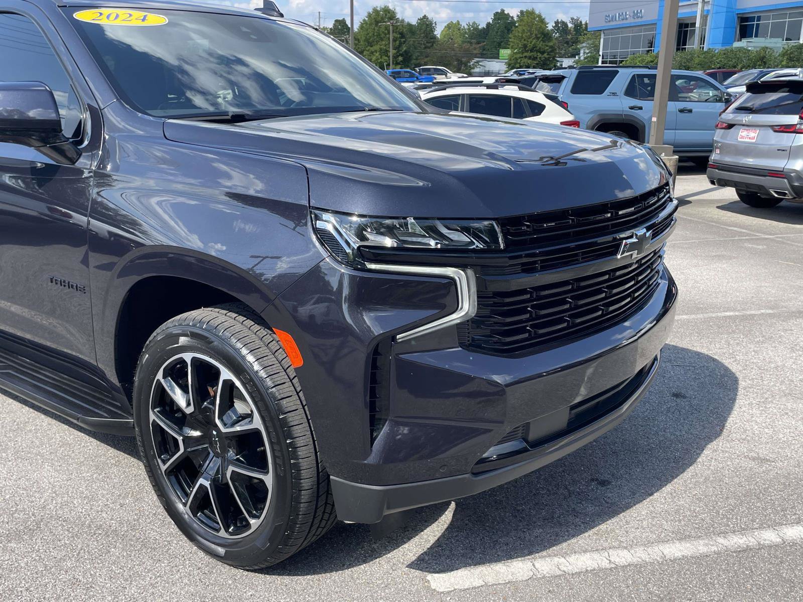 Used 2024 Chevrolet Tahoe RST w/ Luxury Package RWD image 26