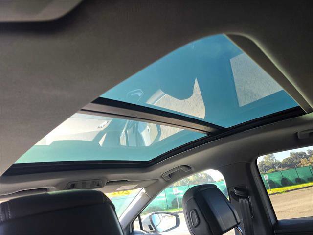 Used 2024 Audi Q4 e-tron Premium image 21