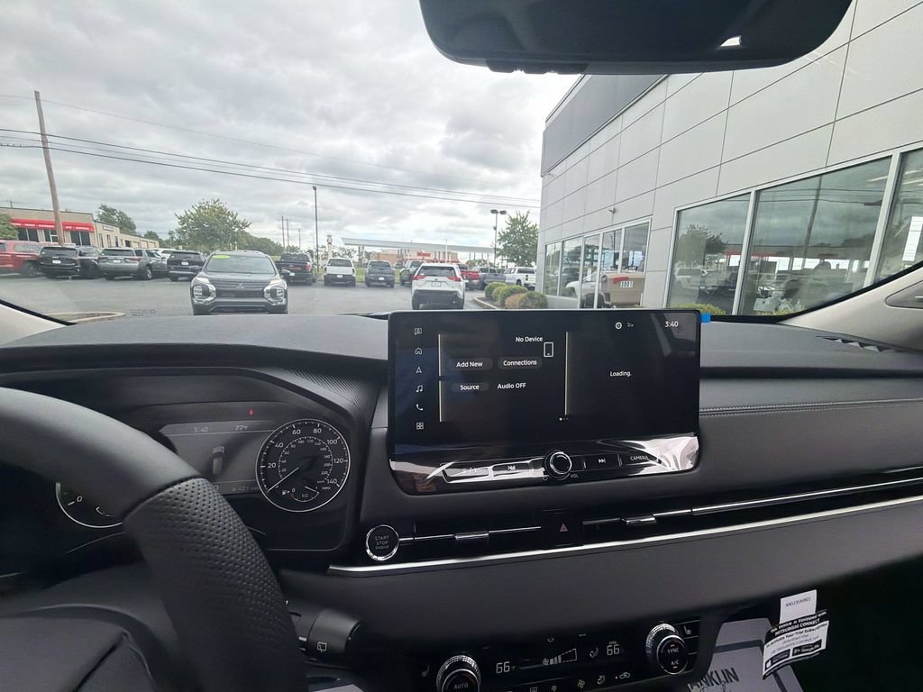 New 2026 Mitsubishi Outlander AWD image 18