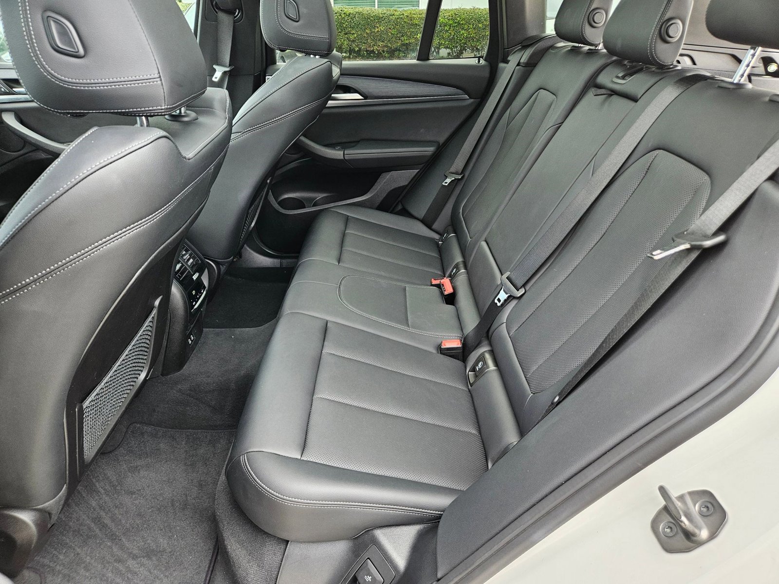 Used 2024 BMW X3 sDrive30i w/ Convenience Package RWD image 20