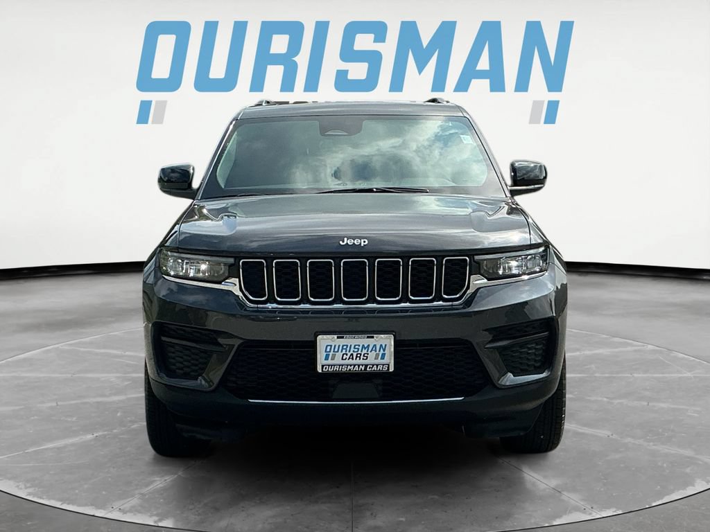 Used 2025 Jeep Grand Cherokee Laredo X AWD/4WD image 2