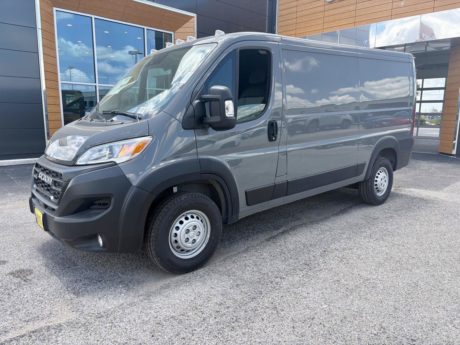 New 2026 RAM ProMaster 1500 w/ Convenience Group