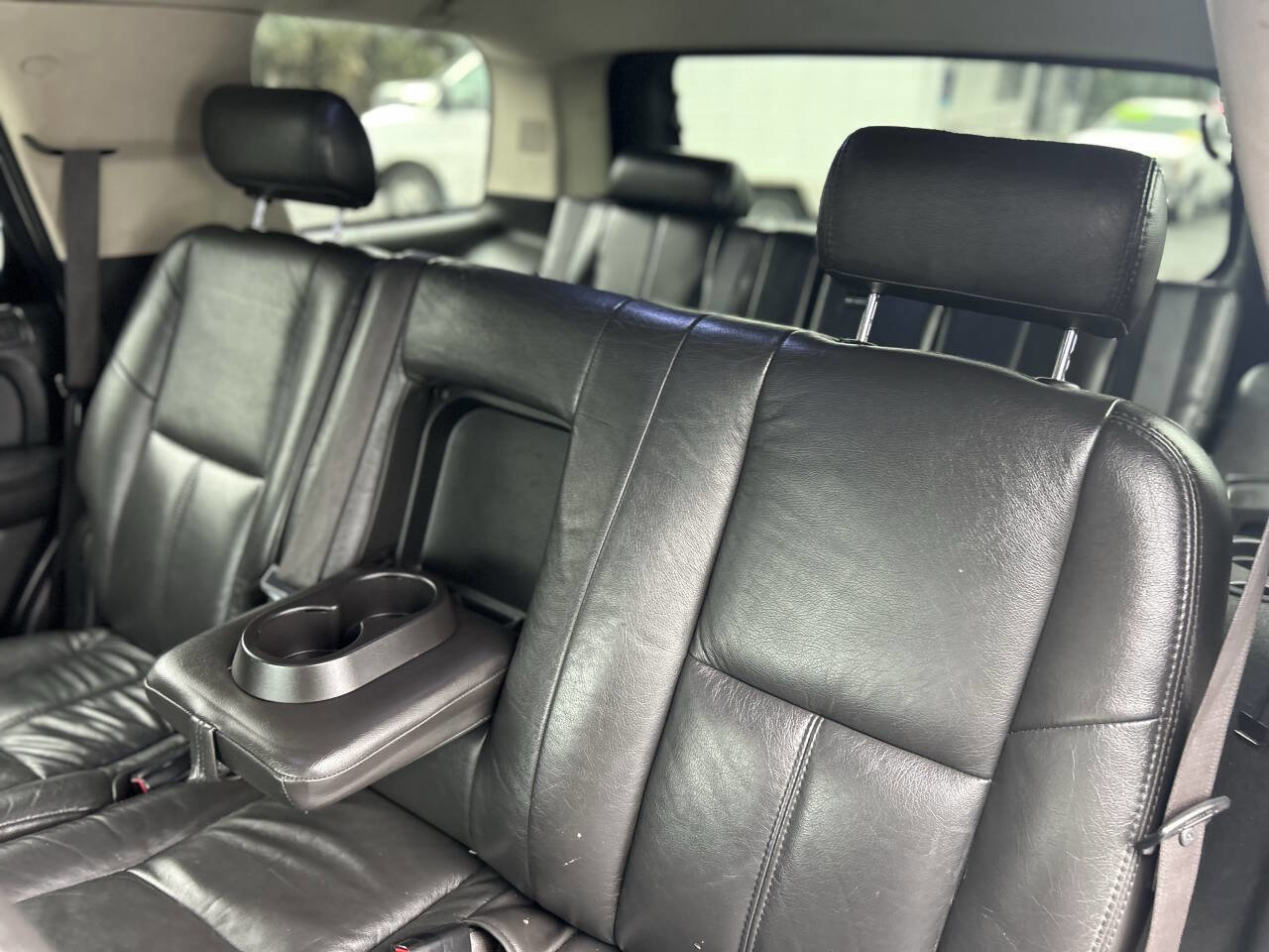 Used 2009 Chevrolet Tahoe LT image 18