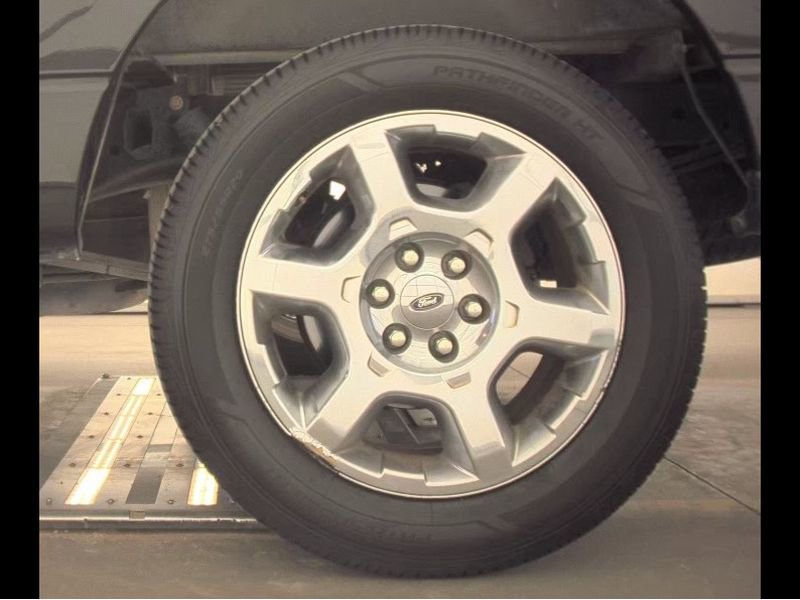 Used 2013 Ford F150 XLT w/ Luxury Equipment Group RWD image 13
