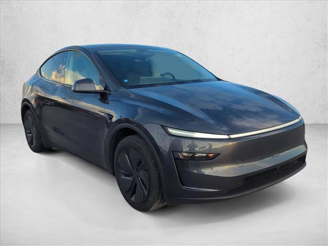 Used 2026 Tesla Model Y 2WD image 3