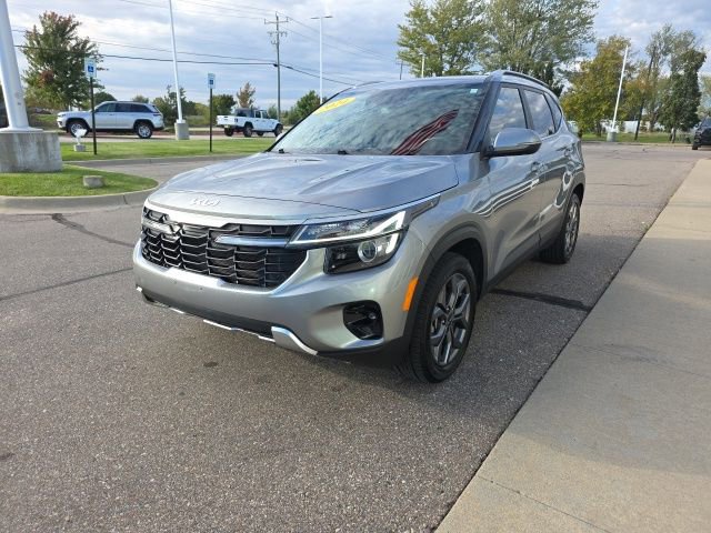 Used 2024 Kia Seltos S