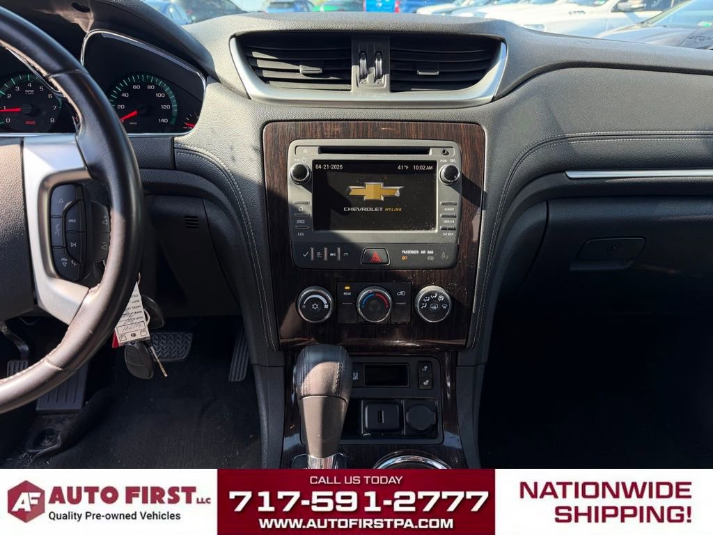 Used 2017 Chevrolet Traverse LT w/ Style and Technology Package AWD/4WD image 19