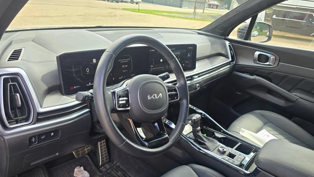 Used 2025 Kia Sorento SX Prestige AWD/4WD image 59