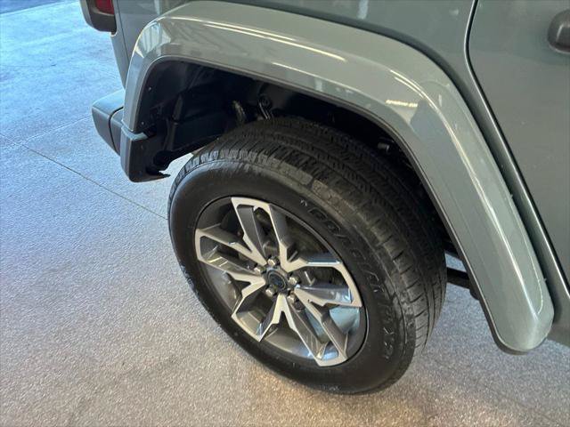 Certified 2024 Jeep Wrangler Unlimited AWD/4WD image 34