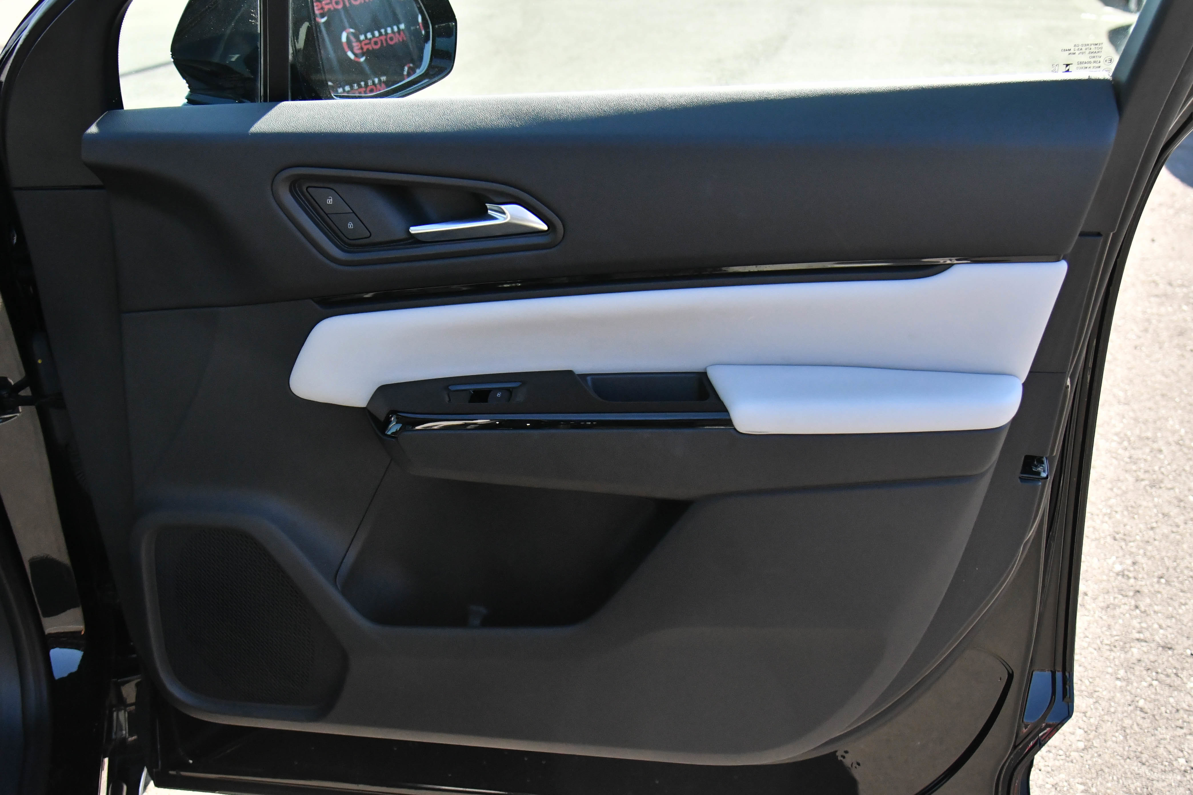 Used 2024 Honda Prologue Touring image 48