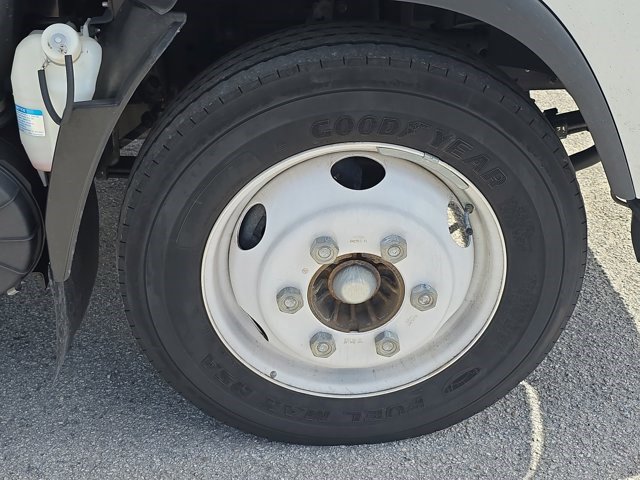 Used 2024 Chevrolet Low Cab Forward RWD image 17