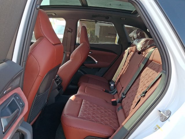 New 2026 Audi SQ5 Premium Plus AWD/4WD image 6