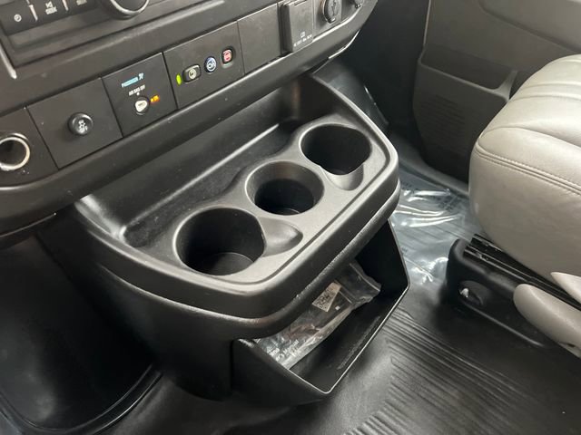 Used 2023 GMC Savana 2500 w/ Driver Convenience Package image 32