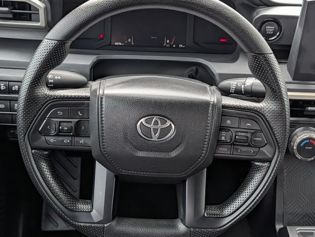 Used 2025 Toyota Tacoma SR AWD/4WD image 12