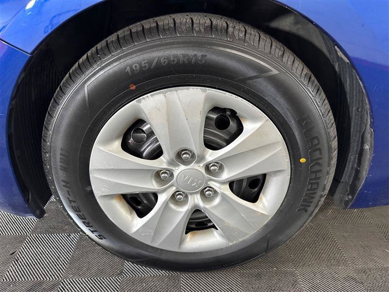 Used 2017 Kia Forte LX w/ LX Popular Package FWD image 29