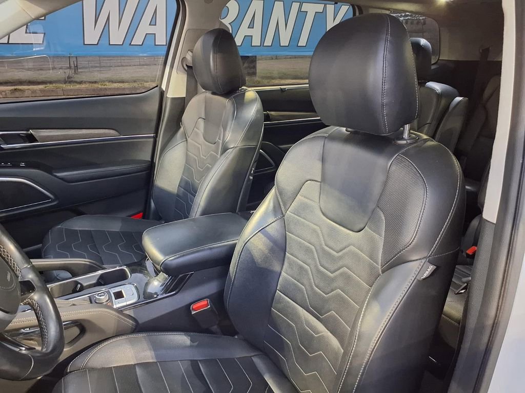 Used 2021 Kia Telluride SX w/ SX Prestige Package image 13