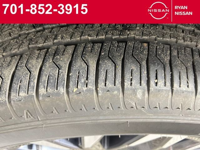 Certified 2025 Nissan Rogue Platinum w/ Tech Package image 14