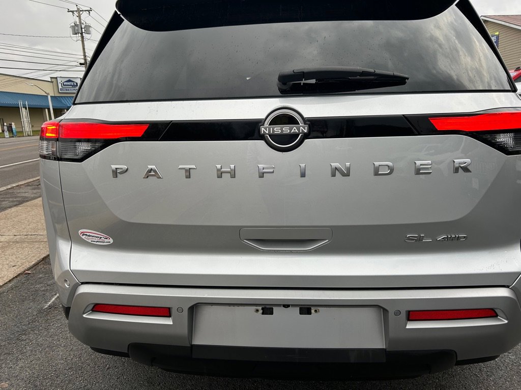 Used 2022 Nissan Pathfinder SL image 13